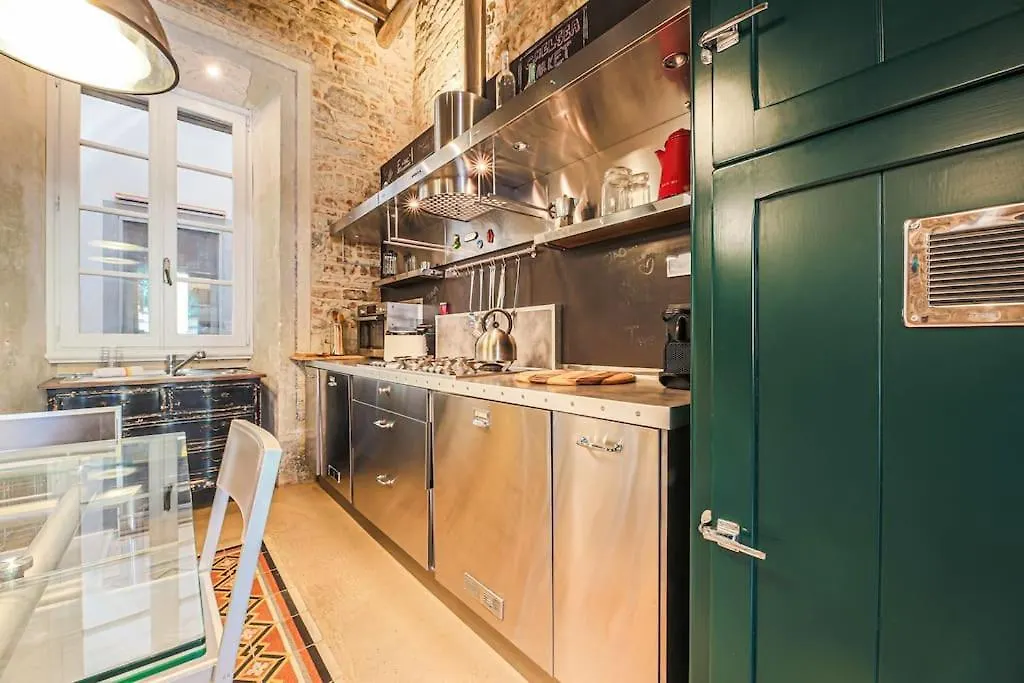 500M Ponte Vecchio - Signorile Apartment New 3Br Florence